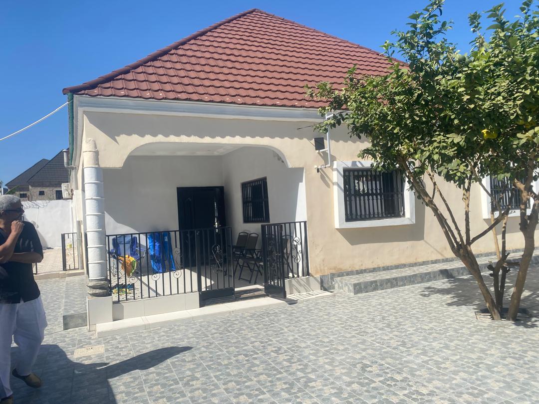Stylish 3 Bedroom Bungalow with Private Pool