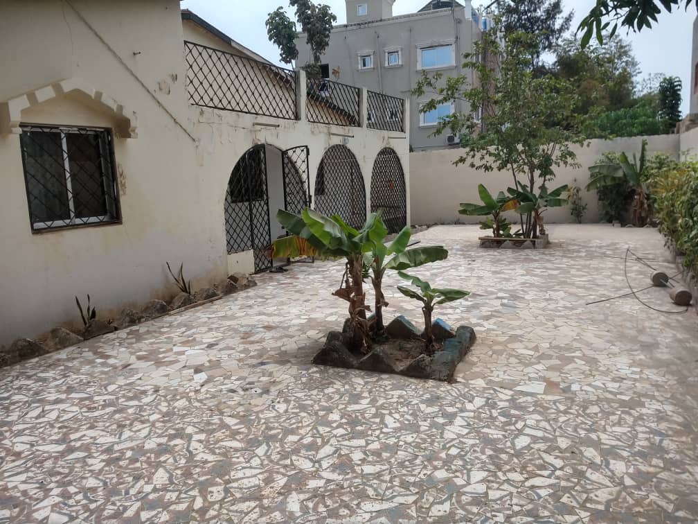 4 bedroom Bungalow for sale