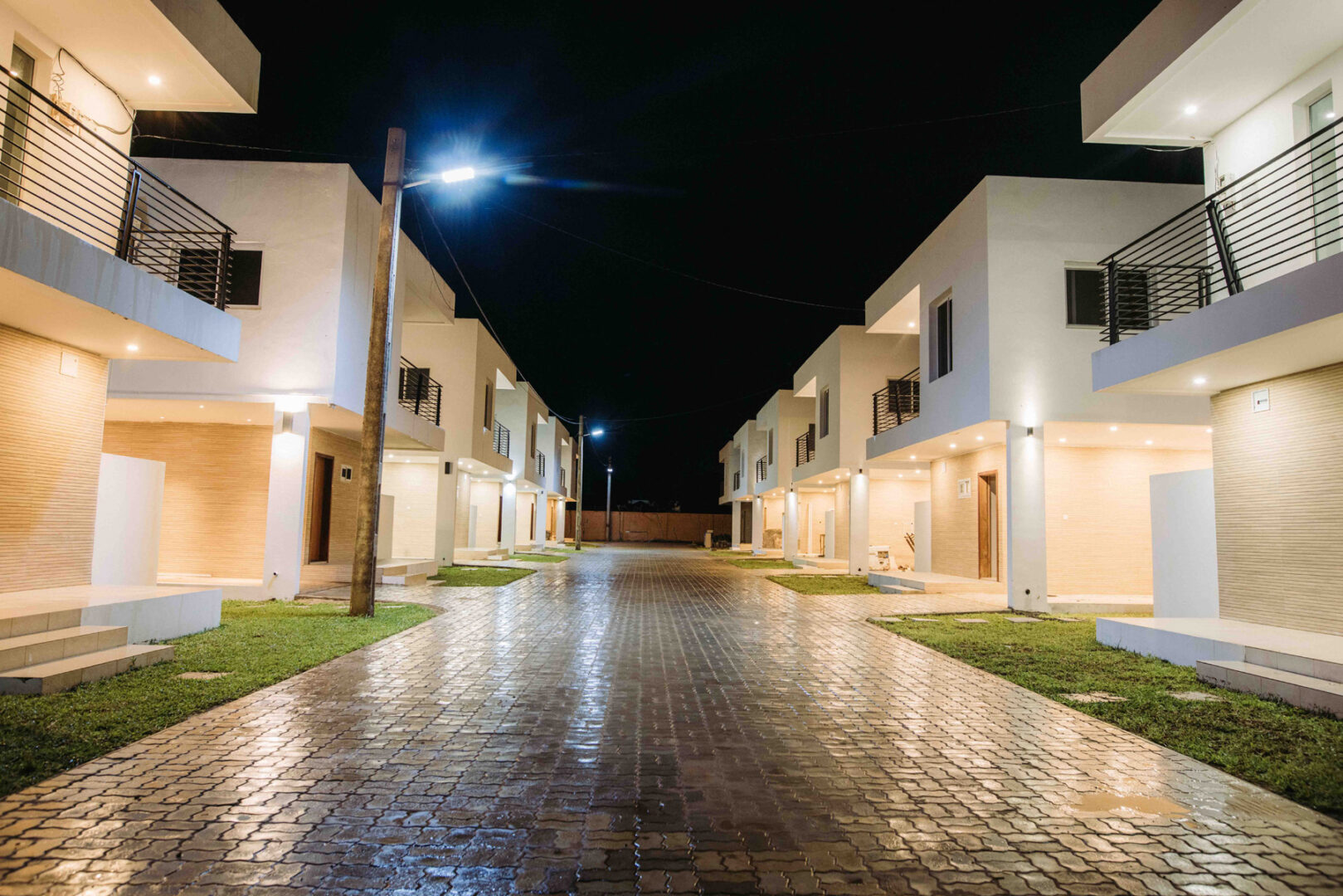 Modern 3-bed Villas for sale in Gated Estate – NEW