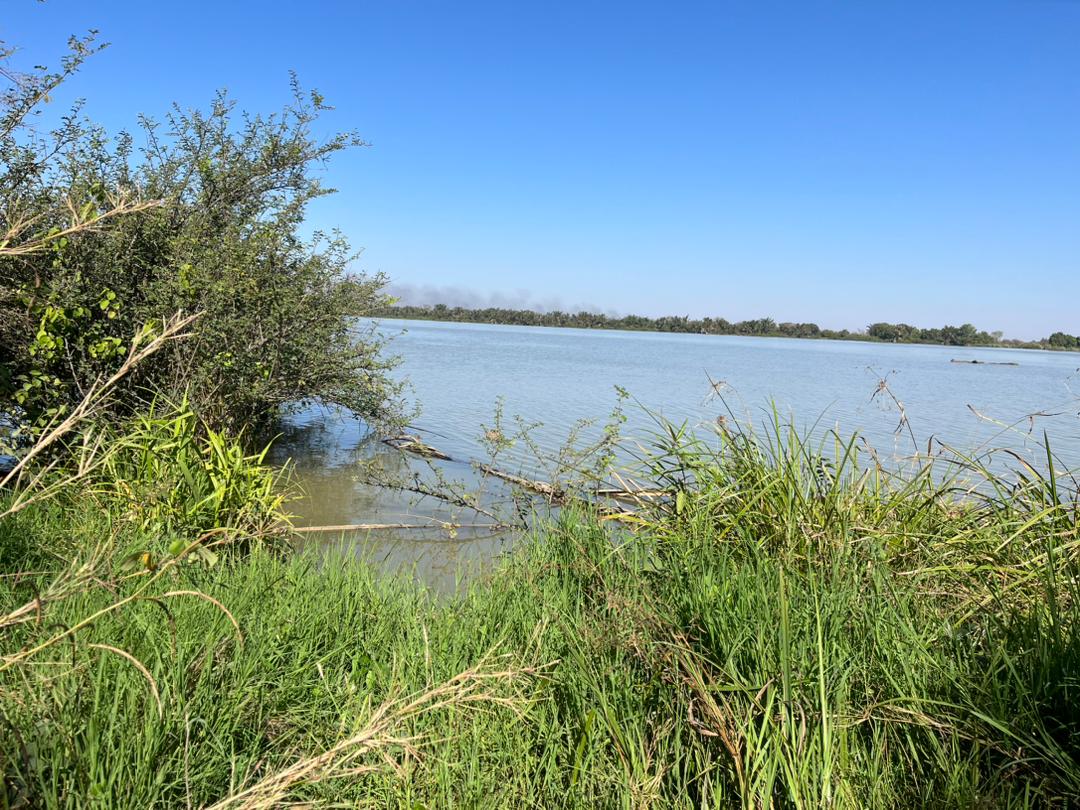 9000 m2 Riverfront Plot for Sale with Investment Opportunity