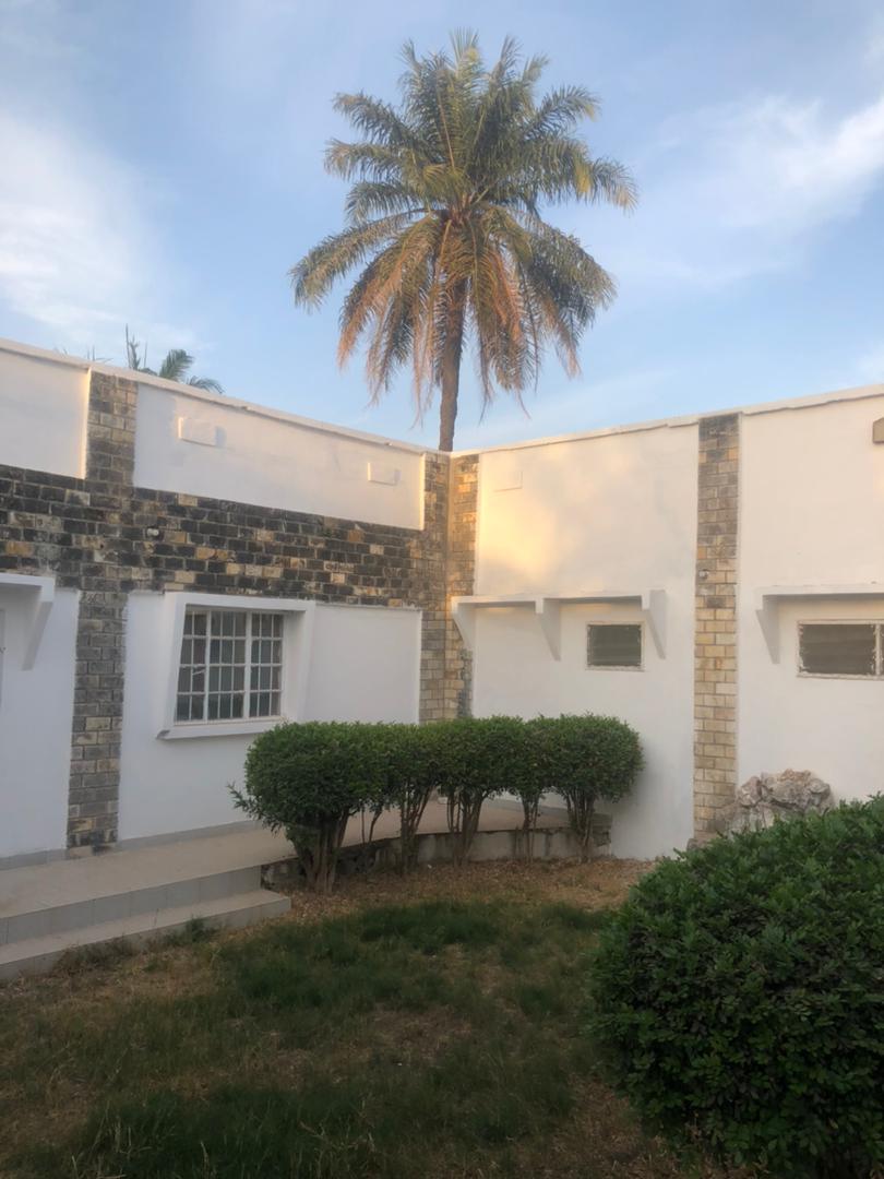 6 bedrooms house for sale at kotu for D15million