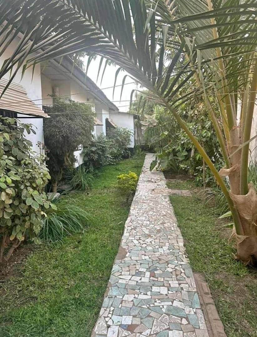 HOUSE FOR SALE AT MANJAI WITH THREE BEDROOMS