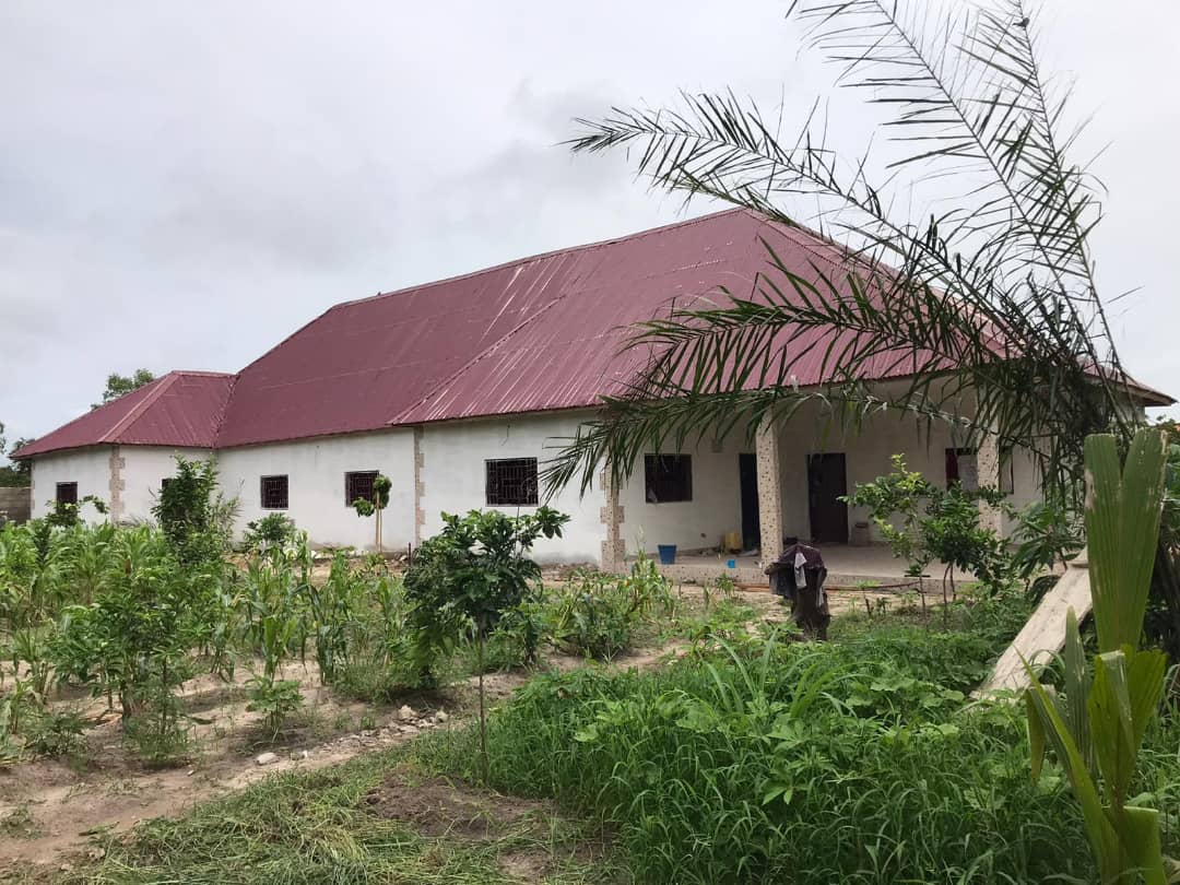 Unfinished spacious 4-Bedroom Bungalow