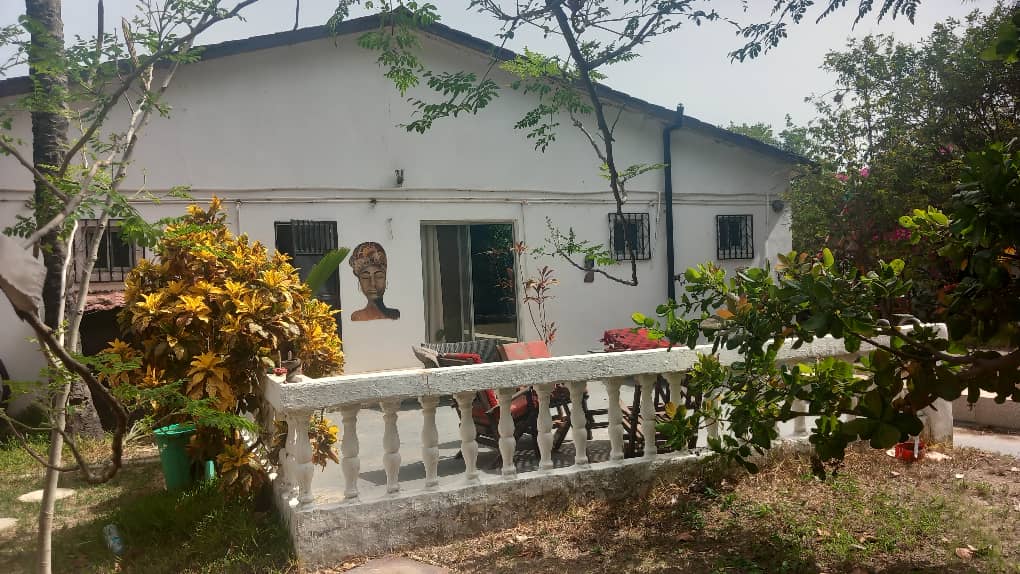 3 Bedroom Spacious Villa with Pool for Rent